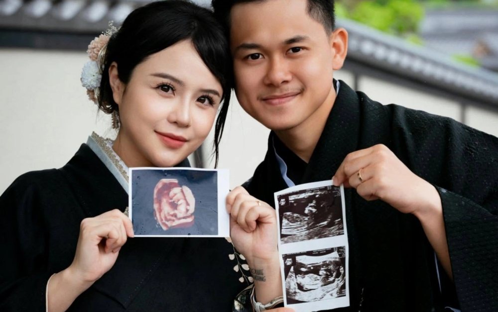 Thái Trinh mang thai con đầu lòng