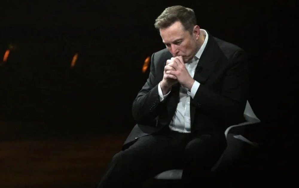 Elon Musk bị coi thường: Tesla chỉ sống sót nhờ bán 595 triệu USD tín chỉ carbon, các hãng xe hơi không còn tin vào tầm nhìn của tỷ phú giàu nhất hành tinh