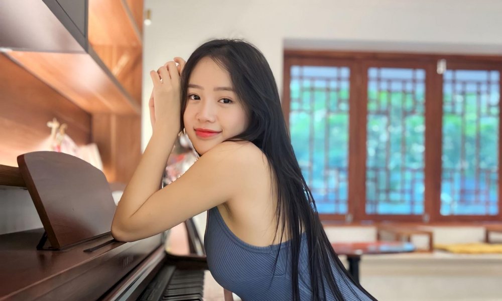 Khoảnh khắc "lạ lẫm" của Mai Linh Zuto, fan cứng lâu năm cũng khó nhận ra