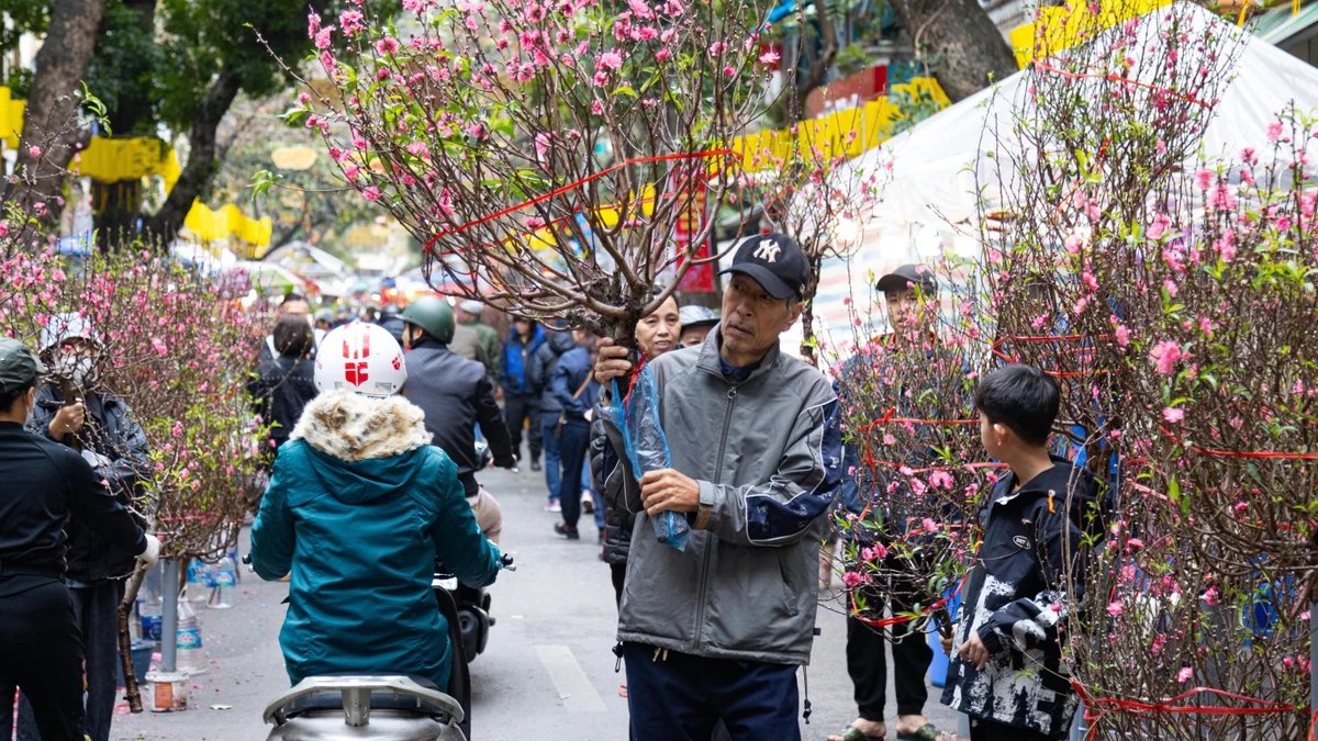 Vì sao dân mạng nói "năm 2148 Việt Nam đón Tết Nguyên đán 2 lần"?