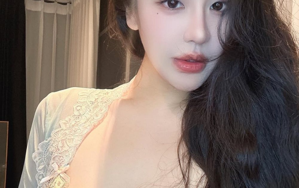 Ảnh Gái Xinh Instagram yachen_m