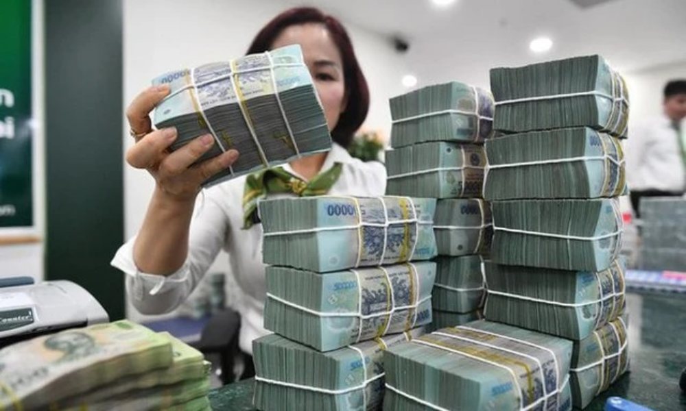 Ngân hàng Nhà nước yêu cầu tiếp tục giảm lãi suất cho vay, hỗ trợ tăng trưởng kinh tế