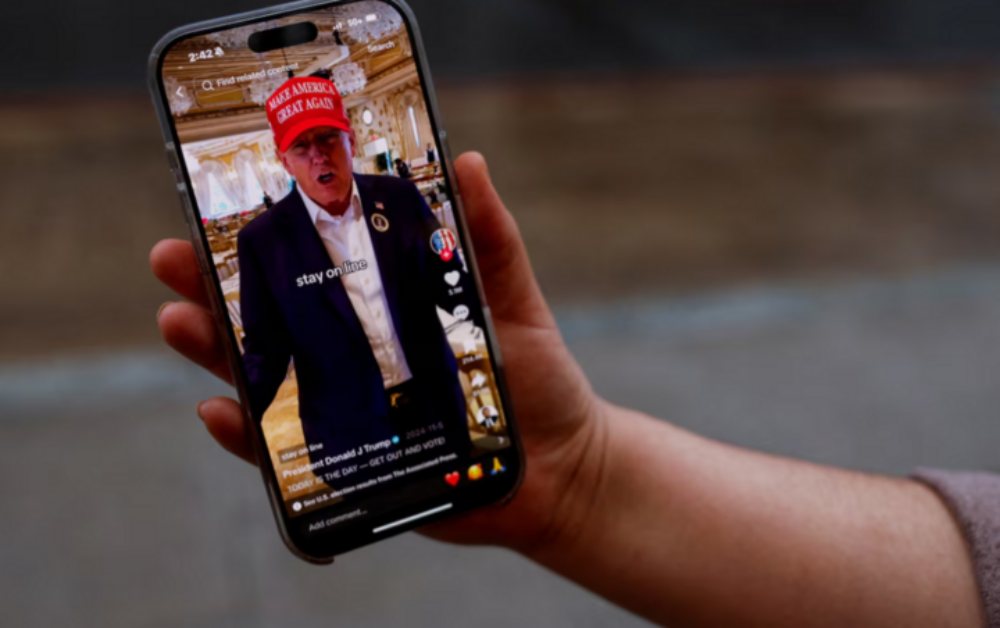 Ông Trump để ngỏ khả năng "cứu" TikTok đến tháng 6
