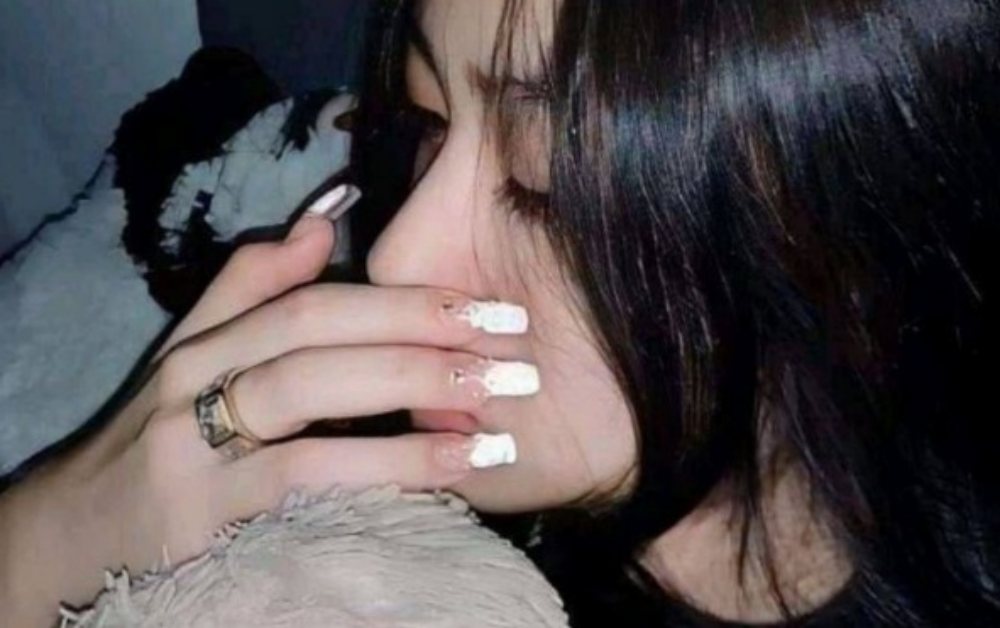 Hé lộ clip 15 phút của Trần Hà Linh gây bão mạng xã hội