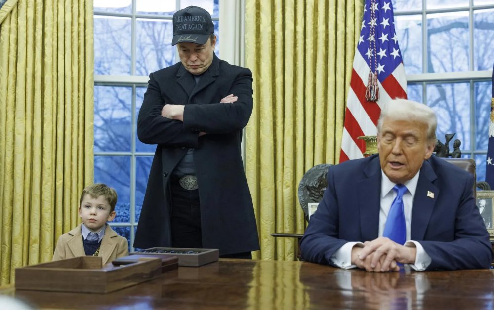 Ông Trump bất ngờ dọa trục xuất tỷ phú Elon Musk