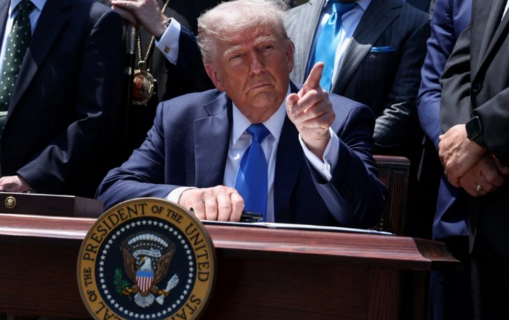 Ông Trump ra tín hiệu giảm thuế với Trung Quốc