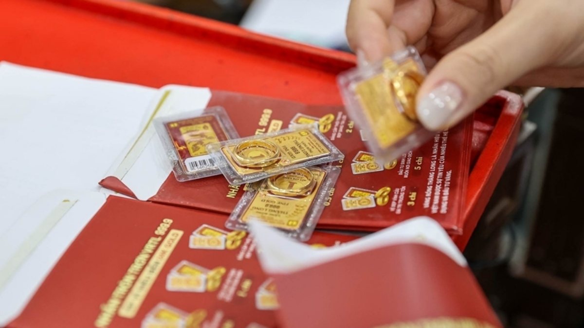 Giá vàng hôm nay (22/11): Hạ nhiệt