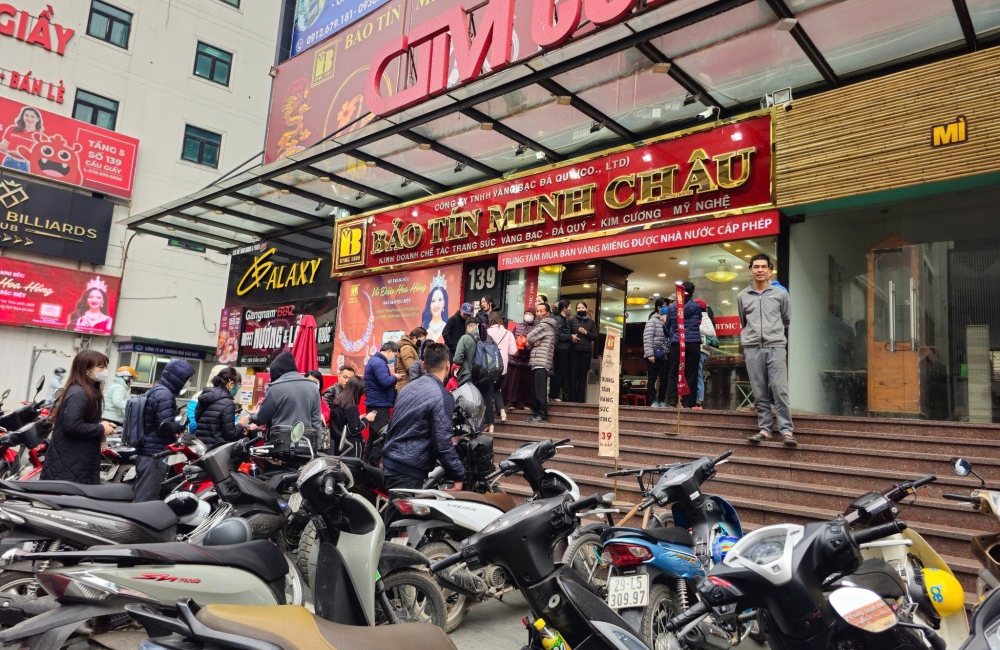 Chạy theo vàng, khéo 'vấp'