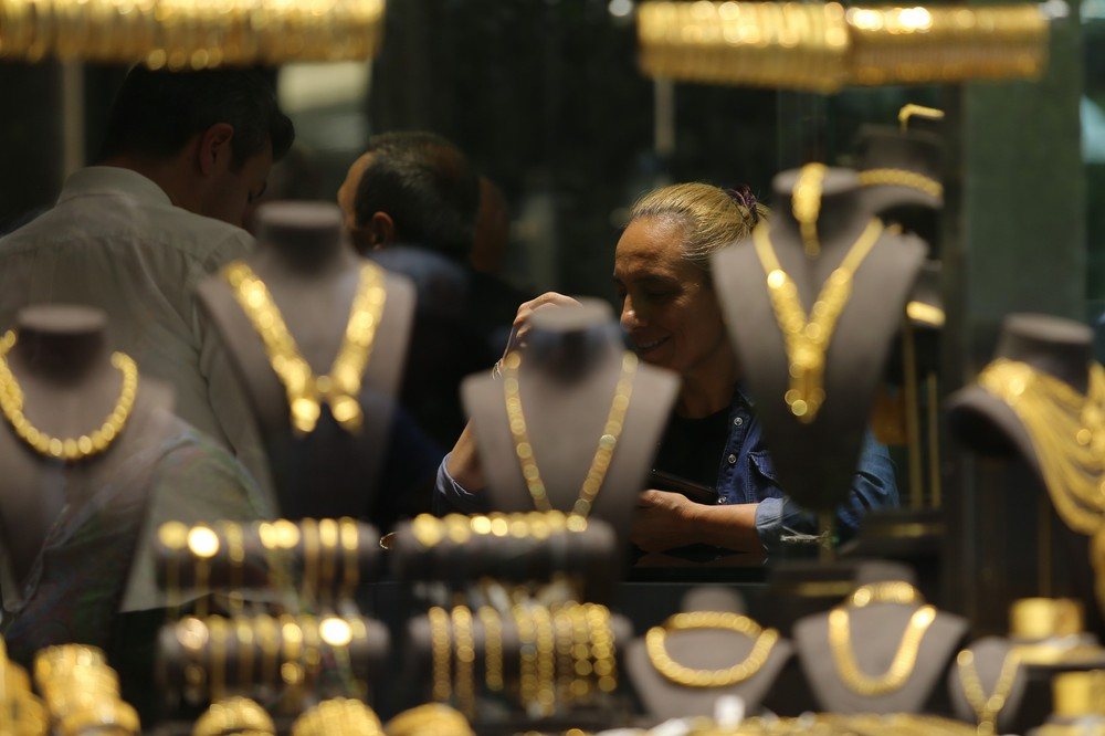 Giá vàng sáng 24/3 hồi phục sau chuỗi ngày lao dốc