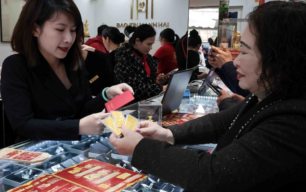 Giá vàng miếng sáng 7/11 niêm yết ở mức 148,4 triệu đồng/lượng