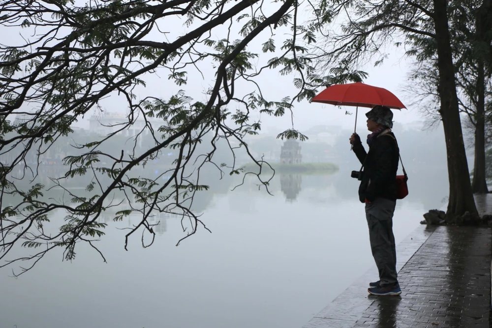 Thời tiết ngày mùng 6 Tết: Miền Bắc có mưa, sương mù, trời rét