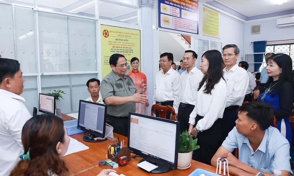 Thủ tướng chỉ đạo tập trung hoàn thành cắt giảm, đơn giản hóa thủ tục hành chính, điều kiện kinh doanh