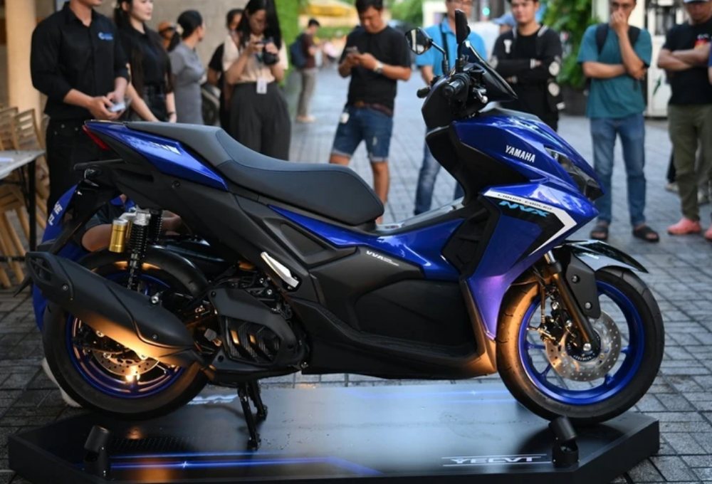 Bảng giá xe máy NVX mới nhất tháng 12/2025