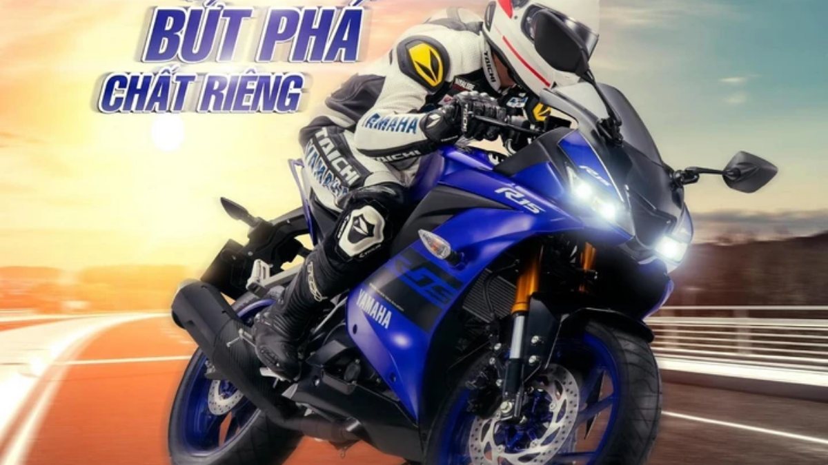 Bảng giá xe máy Yamaha YZF-R15 mới nhất tháng 12/2025