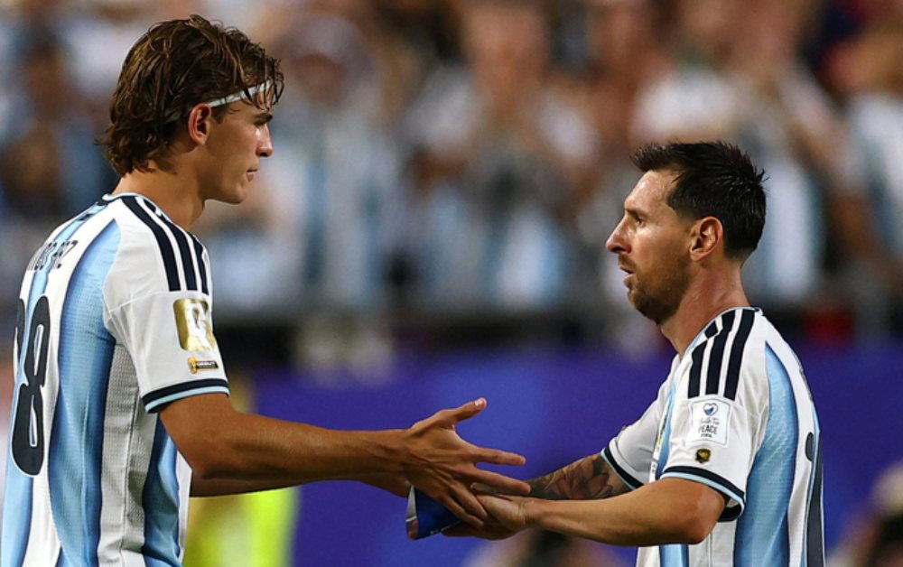Siêu máy tính dự đoán tỷ số Argentina vs Ai Cập: Messi sáng cửa lập cột mốc mới