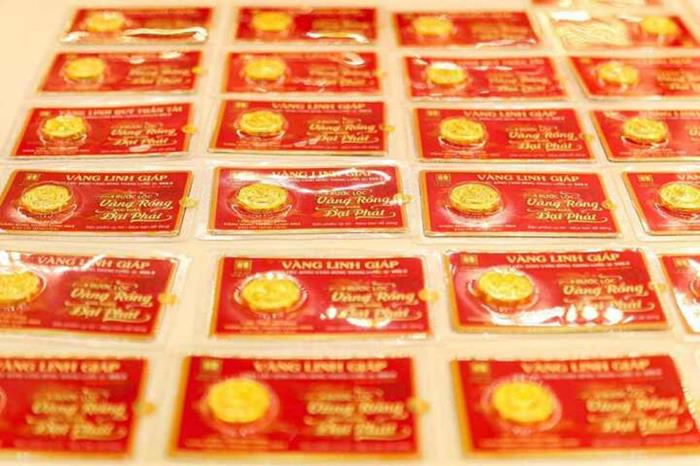 Giá vàng hôm nay 16/9: SJC giảm 400.000 đồng/lượng