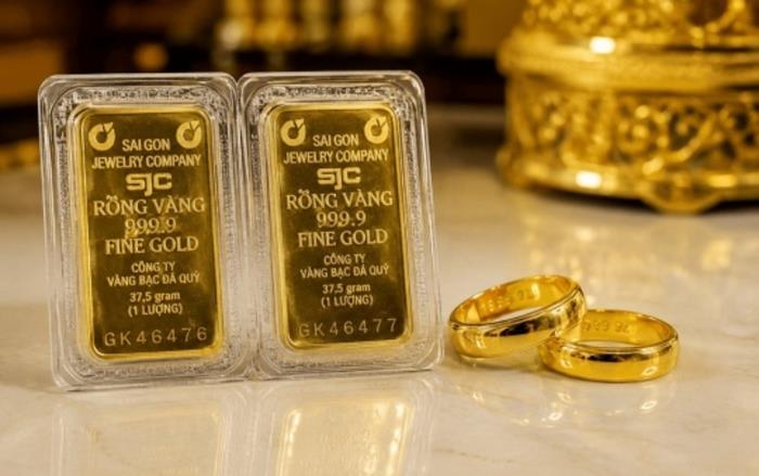 Giá vàng hôm nay 22/10: SJC vẫn dưới 143 triệu đồng/lượng