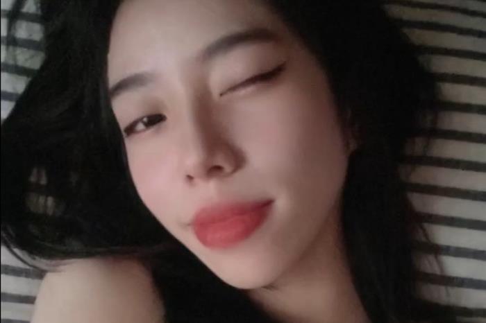 Hoàng Kỳ Oanh là ai? Hot girl Hà Nội bất ngờ phủ sóng tìm kiếm sau loạt clip lan truyền