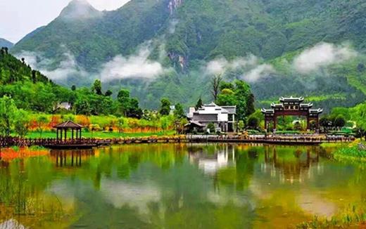 Lật thuyền du lịch tại Trung Quốc, nhiều người thương vong