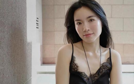 Vợ “cơ trưởng trẻ nhất Việt Nam” khó trở lại hình ảnh “nàng thơ”: Làn sóng tẩy chay chưa hạ nhiệt