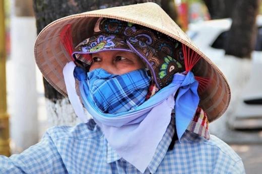 Dự báo thời tiết 4/4: Miền Bắc mưa dông, miền Trung nắng nóng