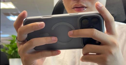 Bảng nhãn smartphone đầu năm 2026 gọi tên iPhone 17 Pro Max: Siêu phẩm Android đạt điểm 10 tuyệt đối vẫn phải ngậm ngùi đứng sau?
