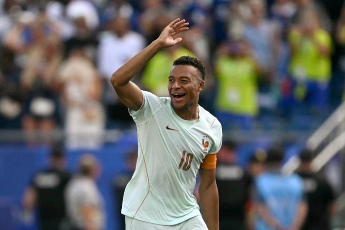 Luật sư nữ thượng nghị sĩ Paraguay tuyên bố có thể yêu cầu dẫn độ Mbappe sau World Cup 2026