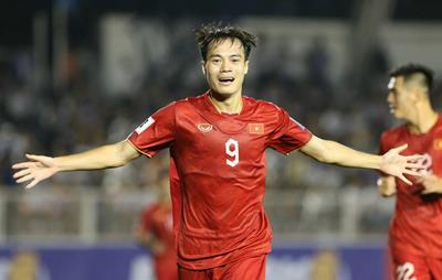 Văn Toàn "nổ súng", ĐT Việt Nam thắng trận ra quân VL World Cup