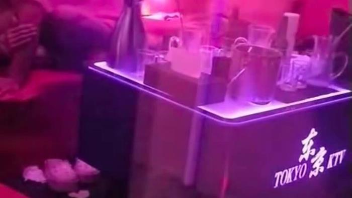 Vụ KTV Tokyo gây xôn xao: Thực hư tin đồn clip hơn 2 phút