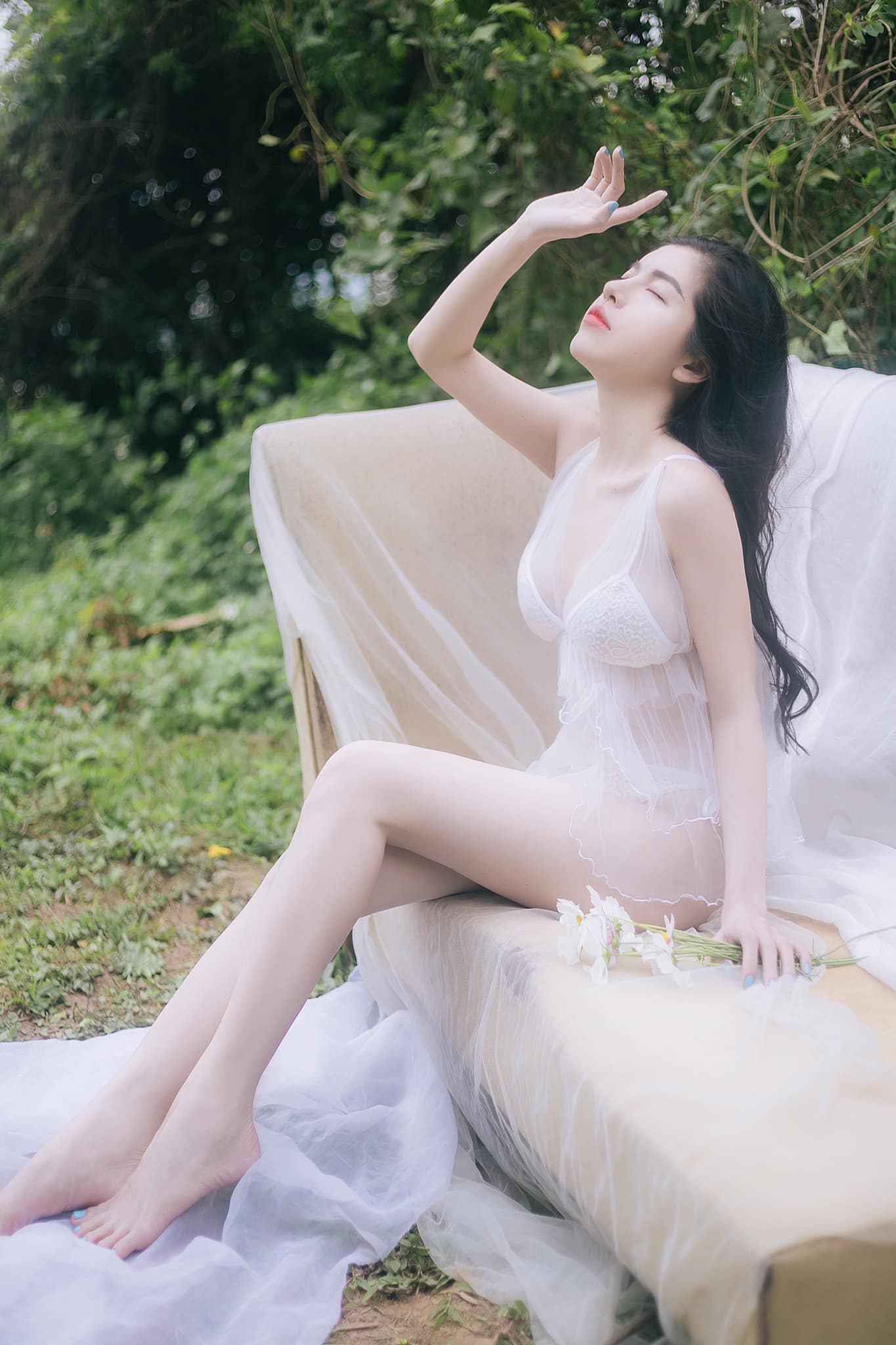 Lê Mai Sang Là Ai? Thực Hư Người Mẫu Ảnh 'Dính Líu' Đường Dây Mua Bán Dâm  Nghìn Usd Thế Nào?