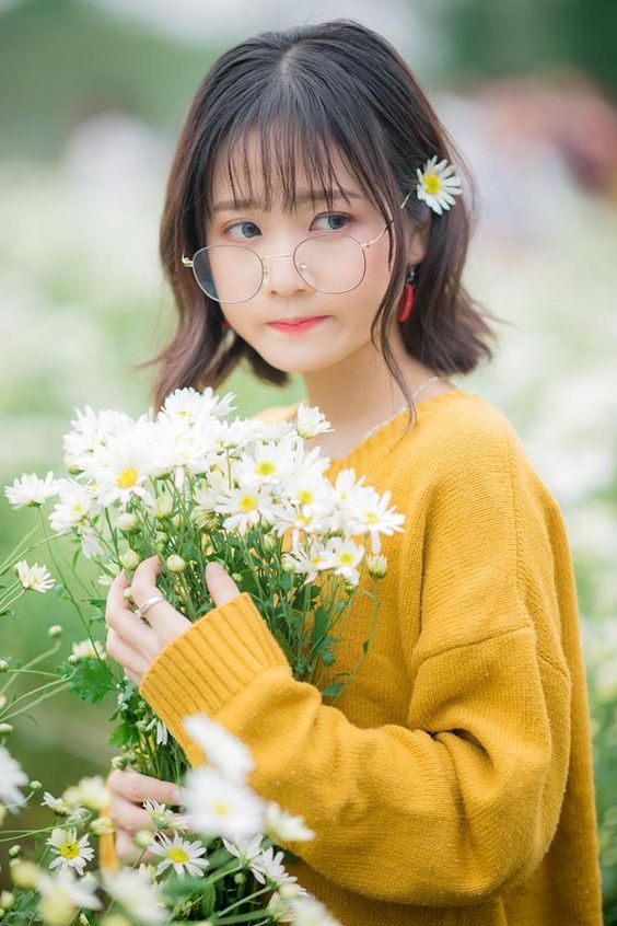 22143907-3-anh-gai-xinh-dep-gay-nghien