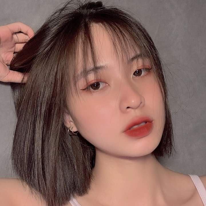 22143931-anh-gai-xinh-toc-ngan