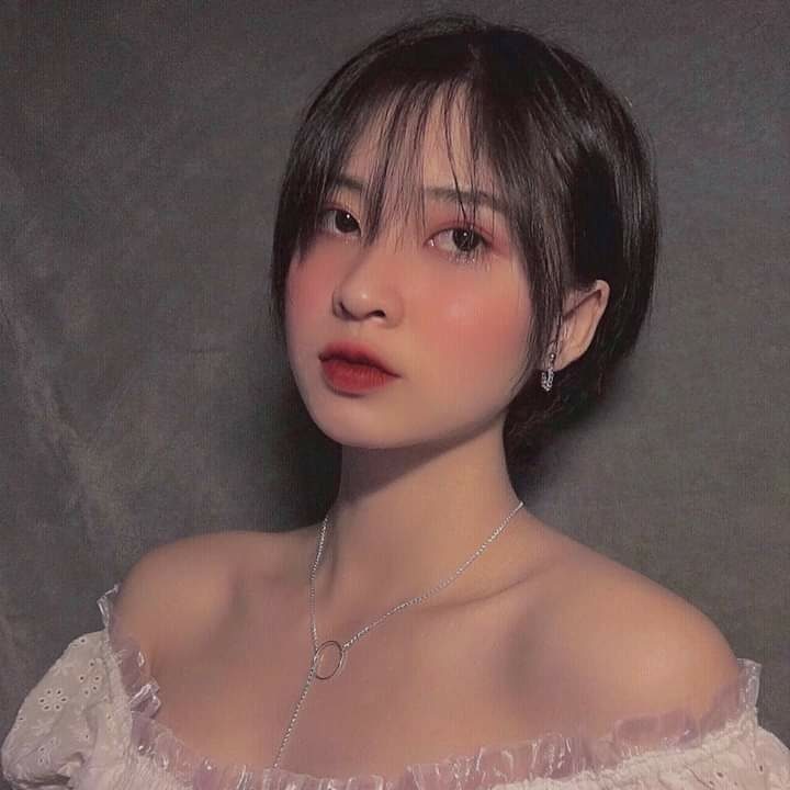 22144102-anh-gai-xinh-toc-ngan-2k4