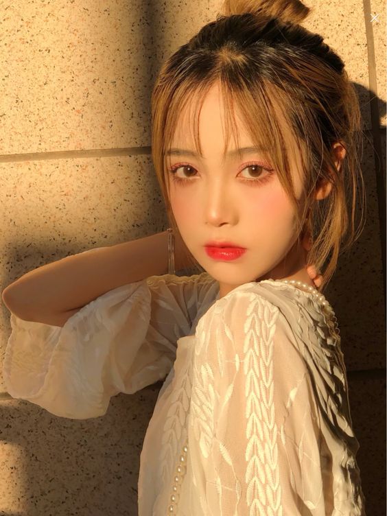 22225805-1-nhung-co-gai-xinh-dep-nhat-nam-2021