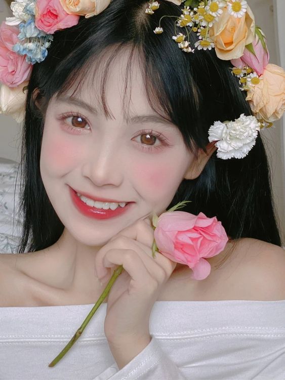 22235726-22-nhung-co-gai-xinh-dep-nhat-nam-2021