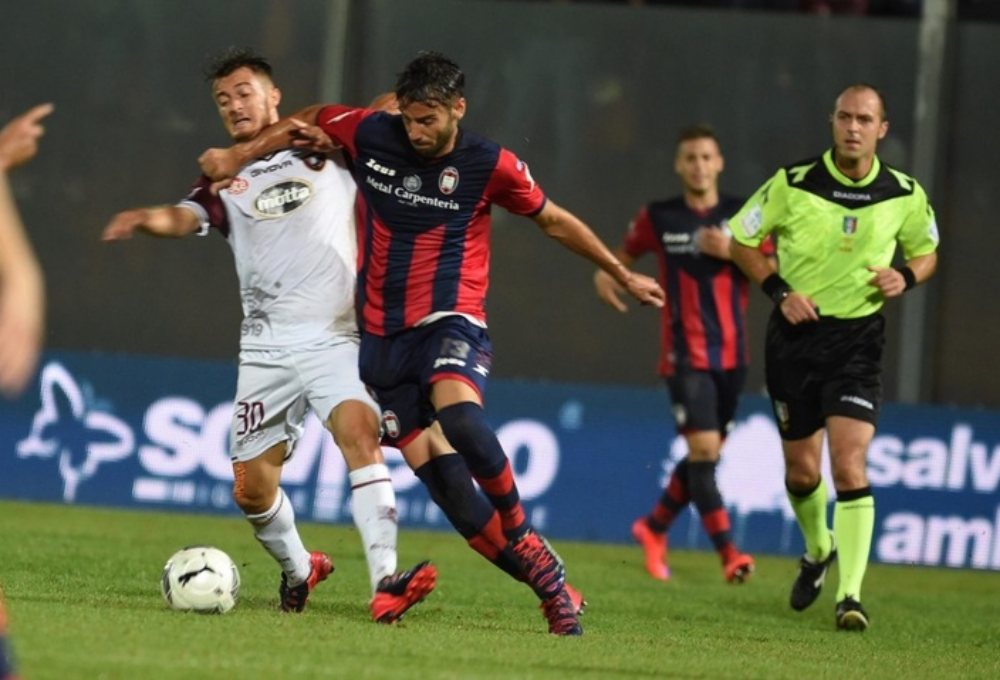 Cagliari chạm trán Sassuolo tại giải Serie A.